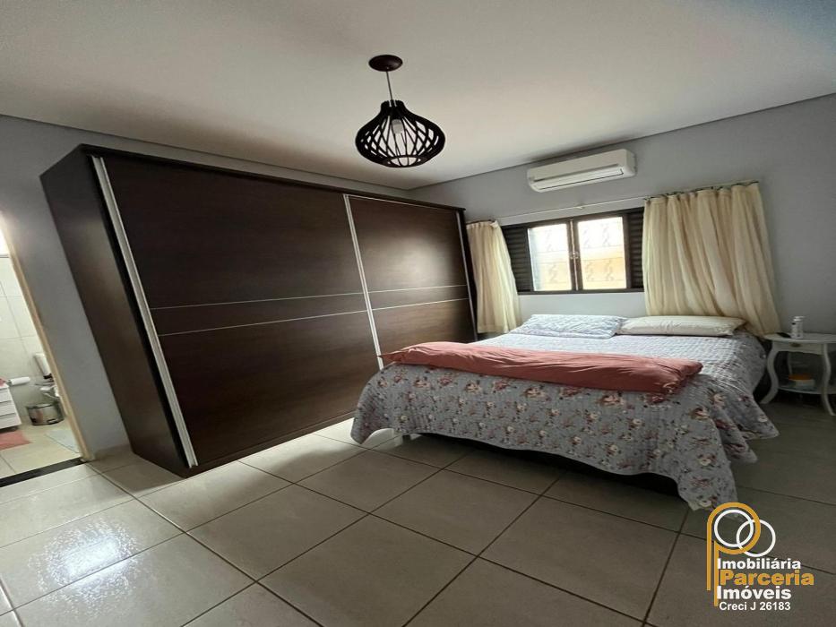 WhatsApp Image 2025-10-13 at 15.12.26 (10).jpeg